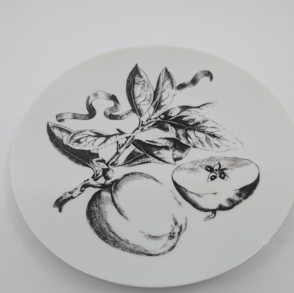Lot of 6 vintage Bareuther waldsassen Bavaria porcelain plates 7 3/4" - Picture 9 of 11
